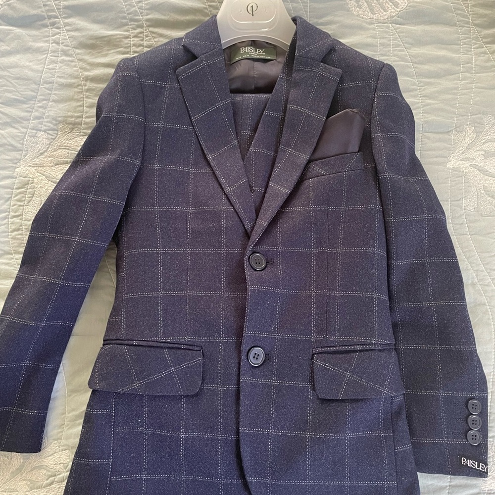Boys 3 piece communion suit- NAVY